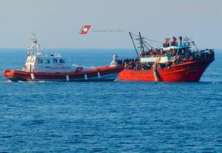 peschereccio_mare_r439