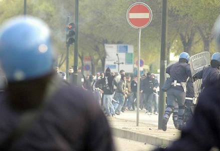 polizia_scontri