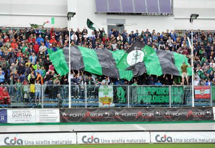 pordenone_striscione