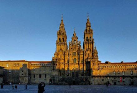 santiago-compostela_R439