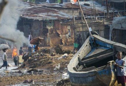 slum_sierraleoneR439