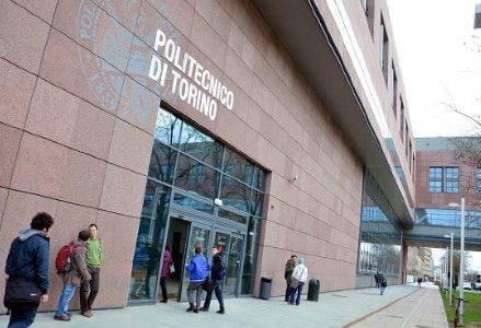 universita_R439