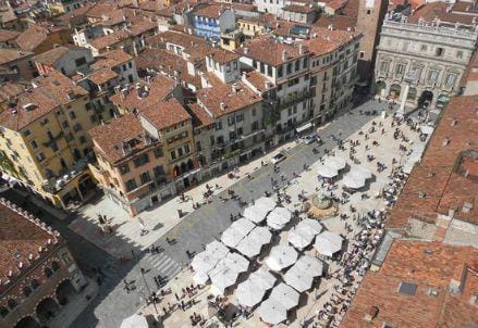 verona_piazzaerbeR439