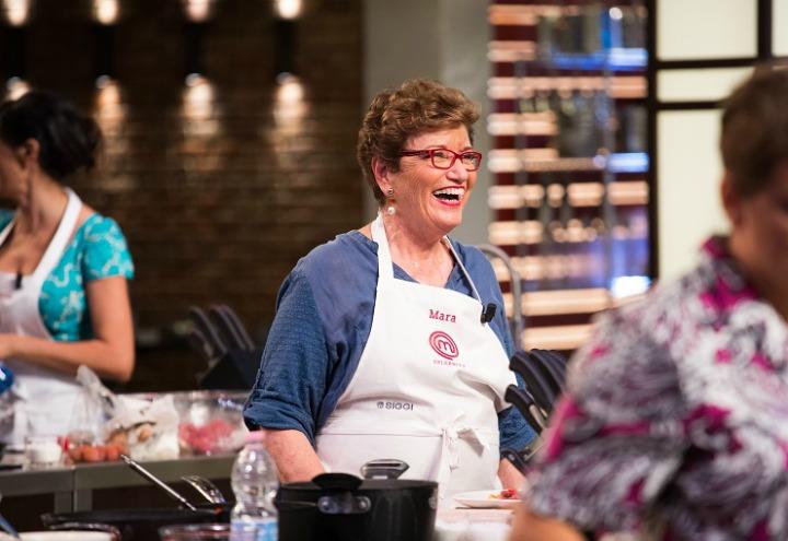 Mara_Maionchi_Celebrity_MasterChef_cs_2017_13