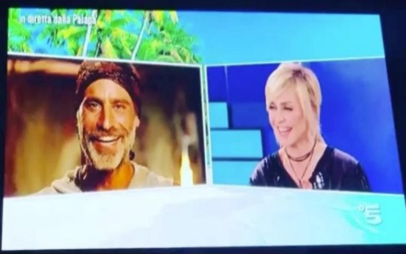 Paola_Barale_Raz_Degan_Isola_Famosi_Instagram_DirettaTv_2017
