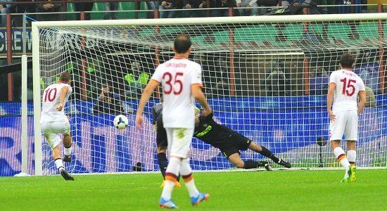 Totti_rigore_capolista
