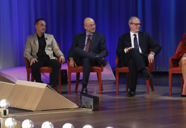 aldo_cazzullo_maurizio_costanzo_show_cs_2017