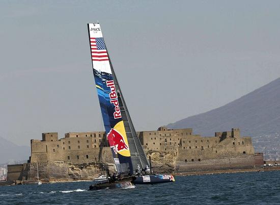 americas-cup-napoli-infophoto_2013-04-18_161902202_low_p0001652531