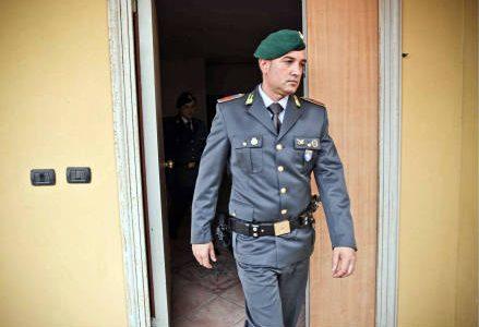 finanza_guardia_r439
