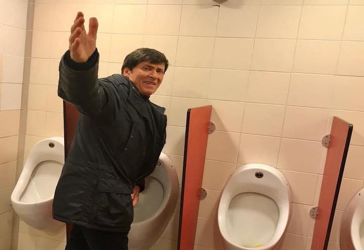 gianni_morandi_bagno