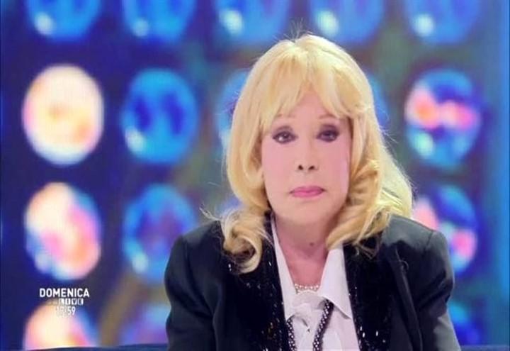 isabella_biagini_2017_domenica_live