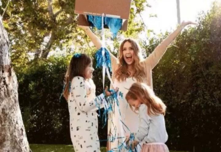 jessica_alba_maschio_instagram_2017