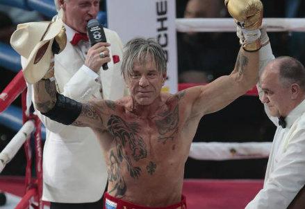 mickeyrourke_R439