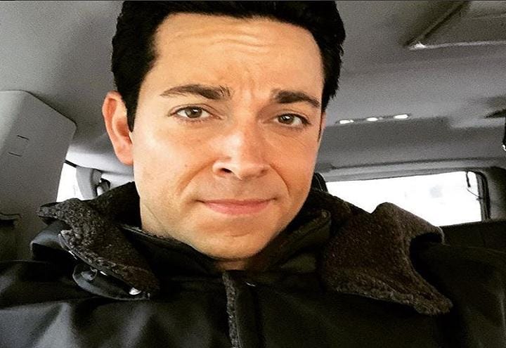 zachary_levi