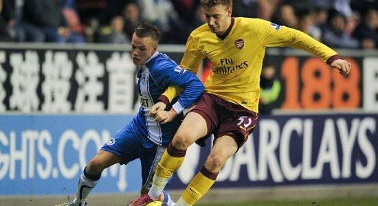 Bendtner_Juventus_firma_vicina