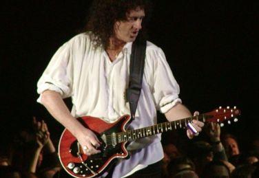 BrianMay375x255_011008