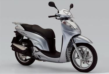 Honda20SH300i_R375