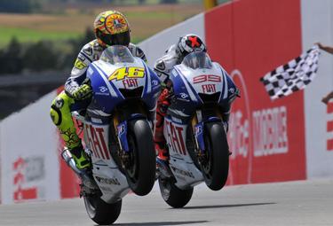 Rossi20Lorenzo20prew20Donington_R375