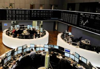 Trading_Finanza_SalaR400
