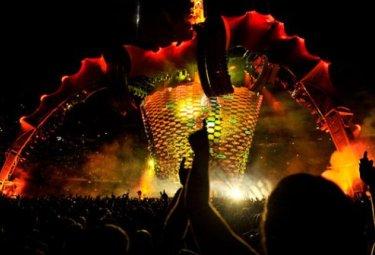 U2MilanoLiguoriR375_080709
