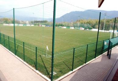 campo-sportivo-r400