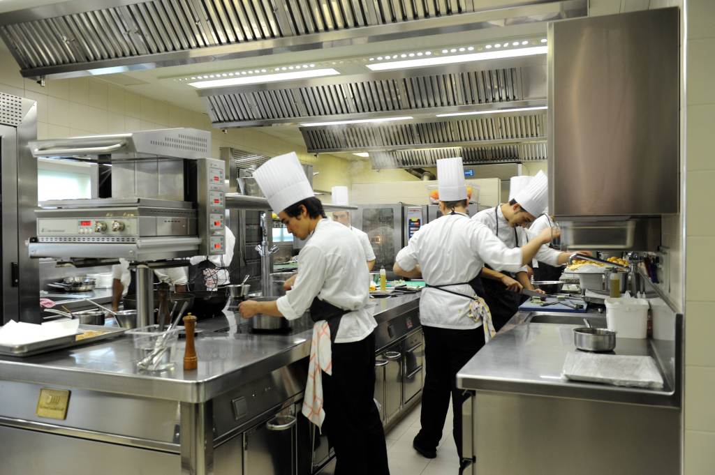 cuochi_al_lavoro_ristornate