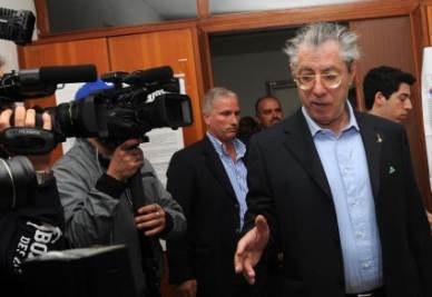 elezioni_bossi_votoR400