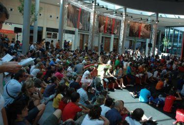 folla_meeting_R375x255_27ago08