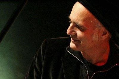 ludovicoeinaudi_R400