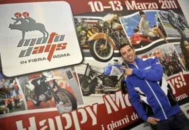 marco_melandri_intera_R400