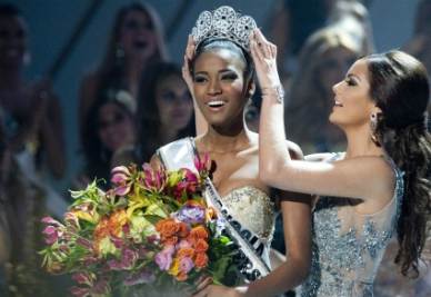 missuniverso2011R400