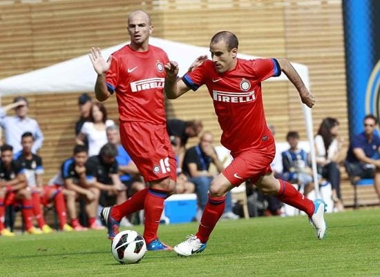 palacio_cambiasso_inter_vasluiR400