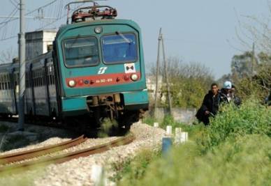 treno_locale_R400