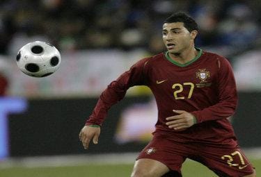 victor_quaresma3_R375x255_2set08