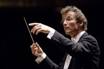 concertovienna_2011-WelserR400