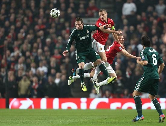 higuain_vidic