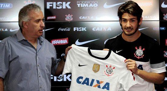 pato_corinthians_maglia
