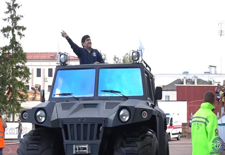 diego_maradona_bulgaria_2018