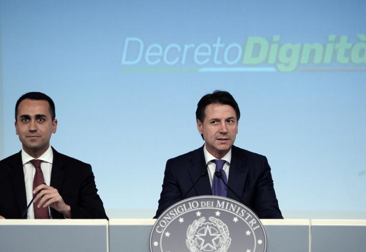 dimaio_conte_governo_decreto_dignita_cdm_lapresse_2018