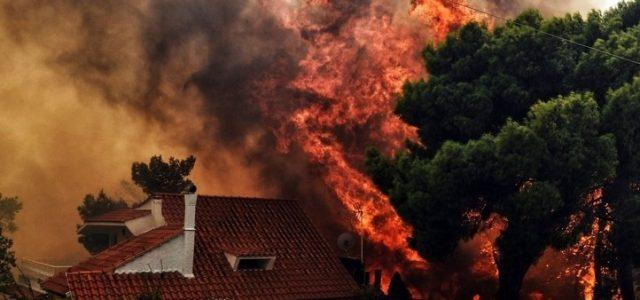 grecia_atene_incendio_lapresse_2018