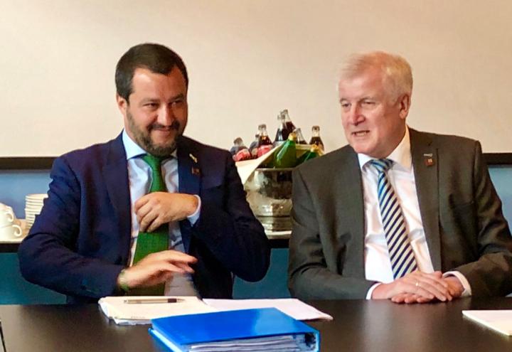 salvini_seehofer_ministri_interni_italia_germania_innsbruck_twitter_2018
