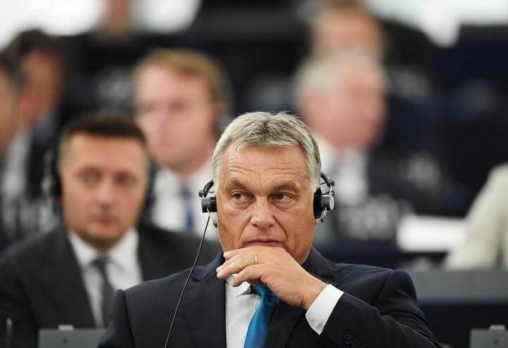 ungheria pieni poteri orban renzi
