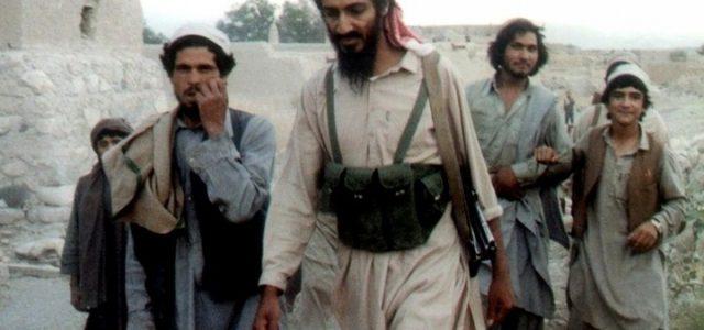 Bin_Laden_Osama_1988_Lapresse