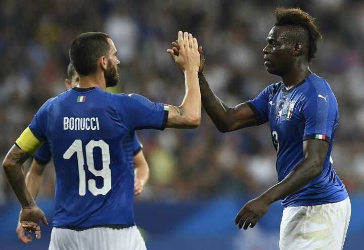 Bonucci_Balotelli_Italia_gol_lapresse_2018