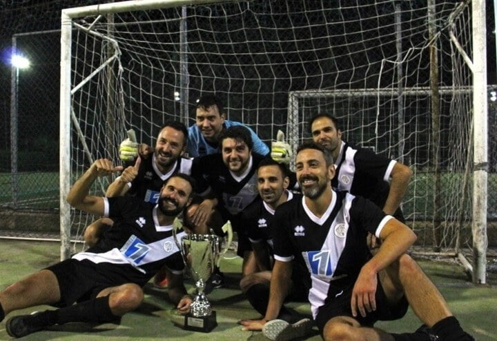 Number1Logistics-squadra_vincitori_cs