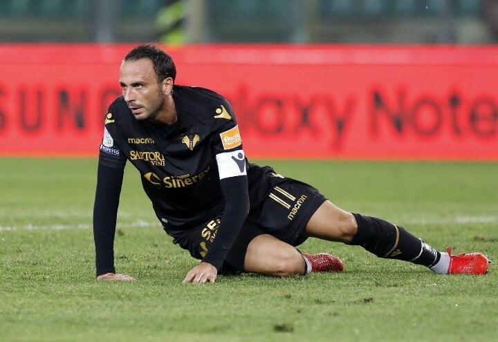 Pazzini_Verona_terra_lapresse_2018