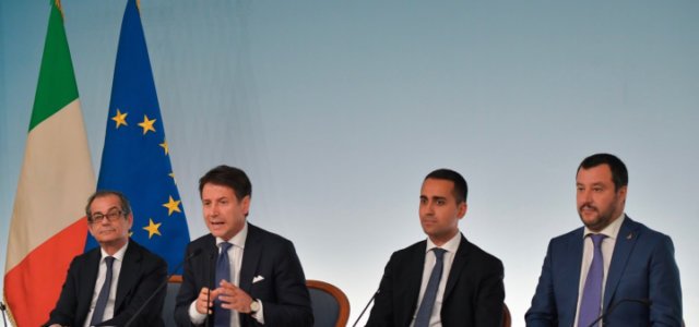 dimaio_salvini_tria_conte_governo_palazzo_chigi_lapresse_2018