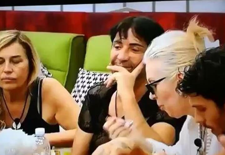 marchesa-del-secco-vomita-gf-vip-3