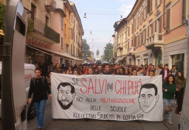 scuola_piazza_proteste_salvini_dimaio_twitter_2018