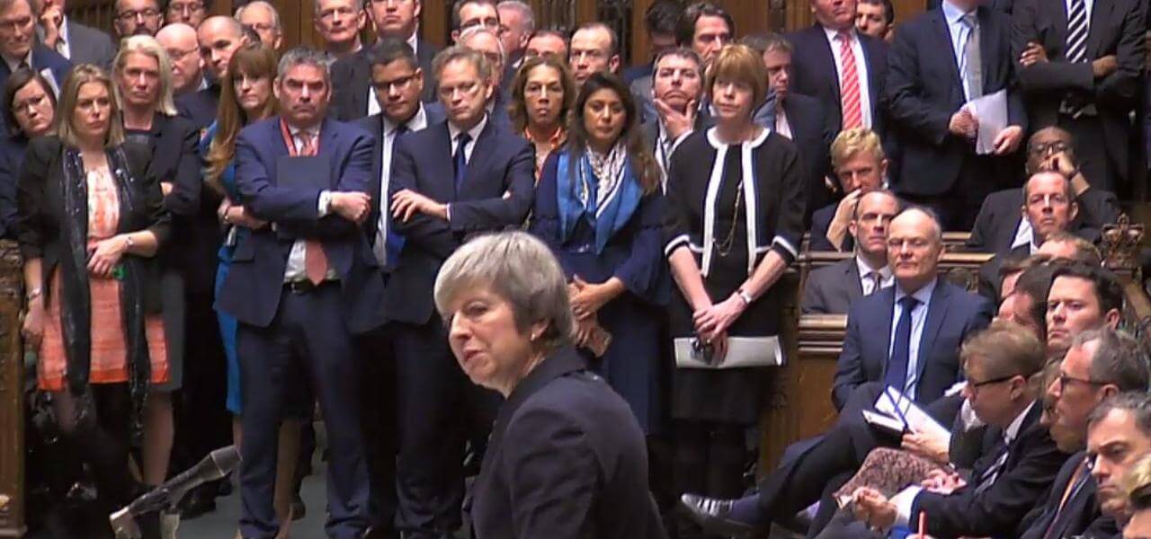 Theresa May in Parlamento
